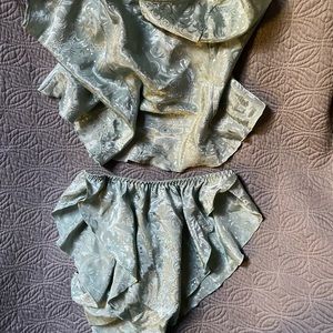 two piece nighty a short set